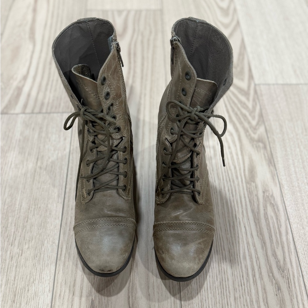 Steve Madden Women's Troopa Lace-up Combat Boots - Picture 4 of 4
